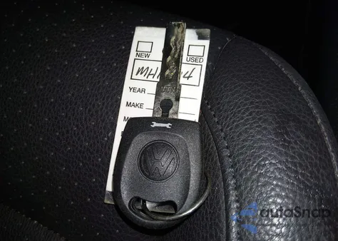 2017 Volkswagen Tiguan 2.0T Wolfsburg Edition from USA, damaged, VIN WVGSV7AX0HK002549